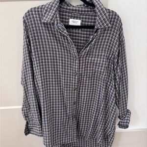 American Eagle Black and White Checkered Shirt